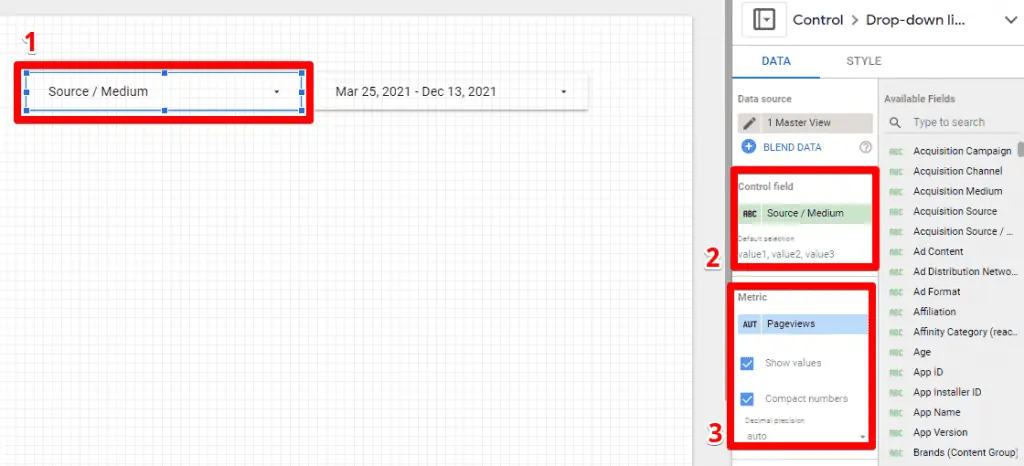 Configuring data source controls for creating interactive dashboards on Looker Studio