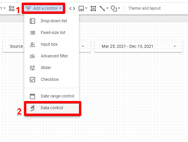 Configuring data source controls for creating interactive dashboards on Looker Studio